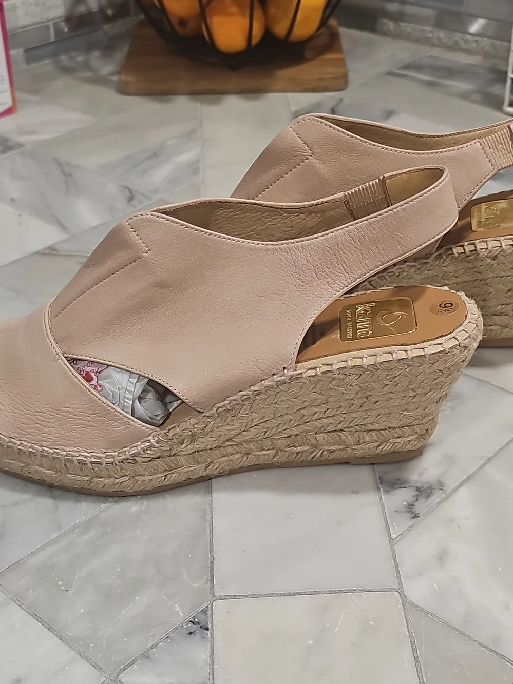 kanna Nude/Pale Pink Leather Espadrille Wedge Peep-Toe Sandals NWOT 9.5